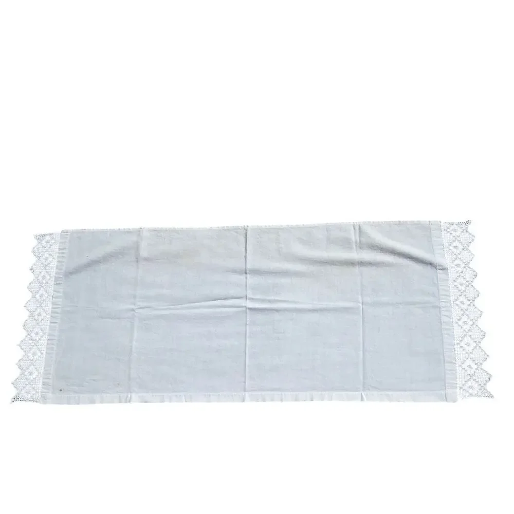 Antique Ivory Linen Fingertip Towel Fine Tatter Lace Trim Victorian Tea